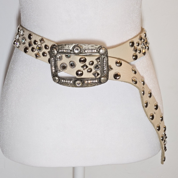 Accessories - Studded Cream Belt with Silver Accents